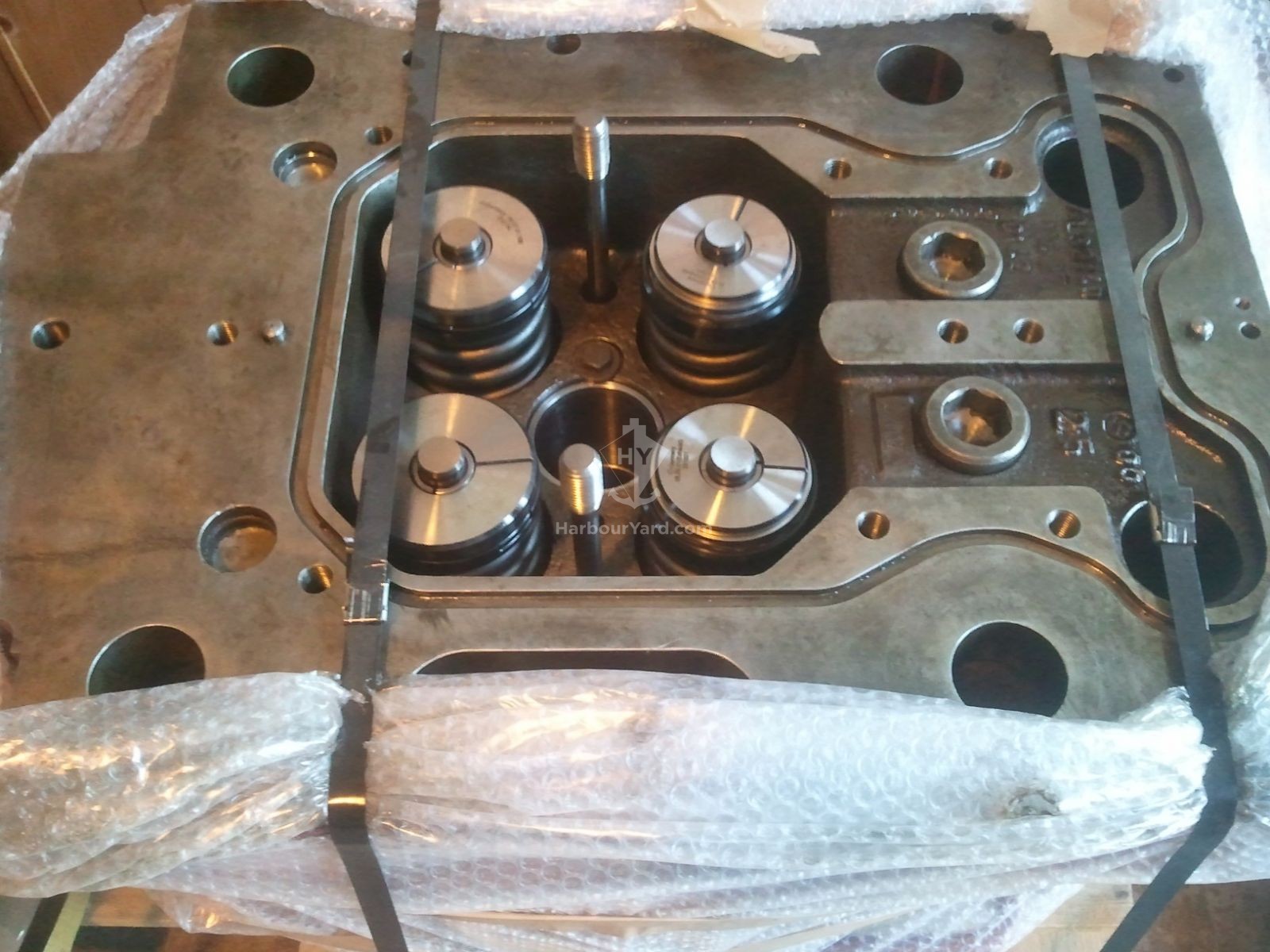 Cylinder head for MAN 32/40