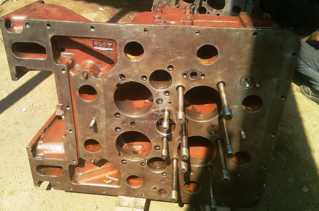 MAN L40/54 A Cylinder head