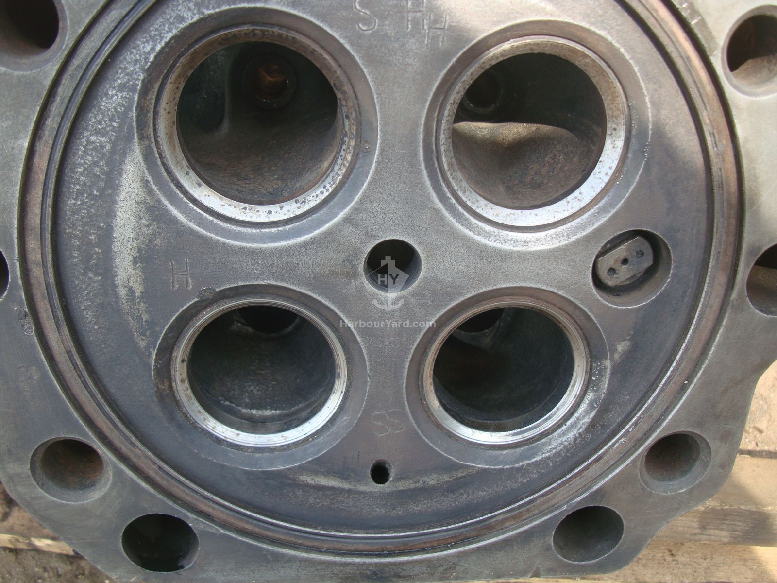 YANMAR S185 Cylinder head